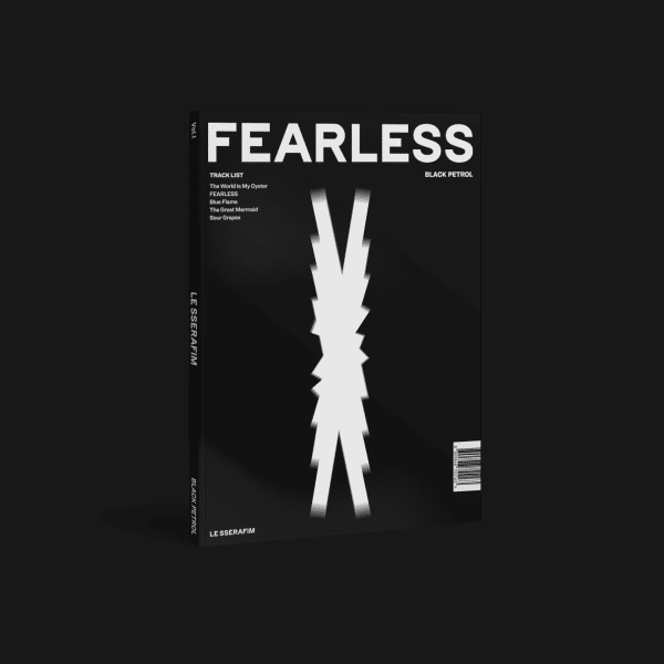 LE SSERAFIM - 1st Mini Album 'FEARLESS' BLACK PETROL